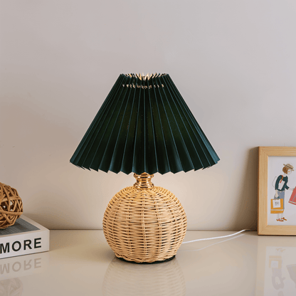 Lampe de table en rotin rétro avec abat-jour plissé