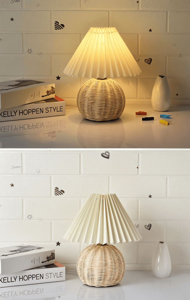 Lampe de table en rotin rétro avec abat-jour plissé